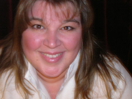 Lisa Wright Photo 33