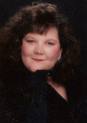 Kelly Boyle Photo 30