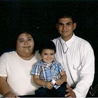 Elizabeth Quinonez Photo 5