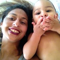 Elizabeth Crespo Photo 12