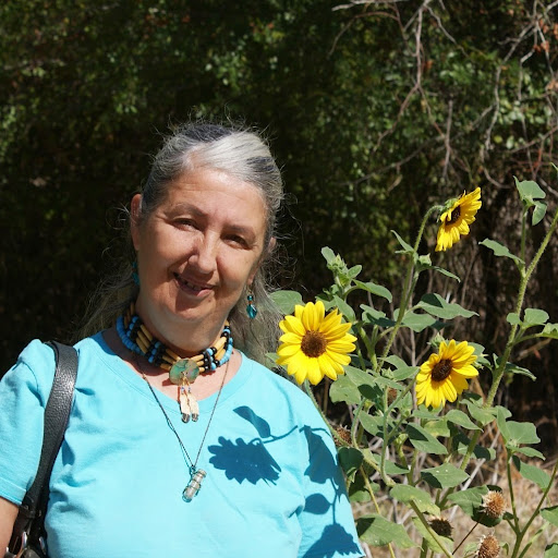 Christine Nelson Photo 34