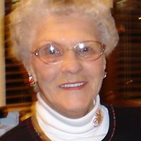 Vivian Reynolds Photo 13