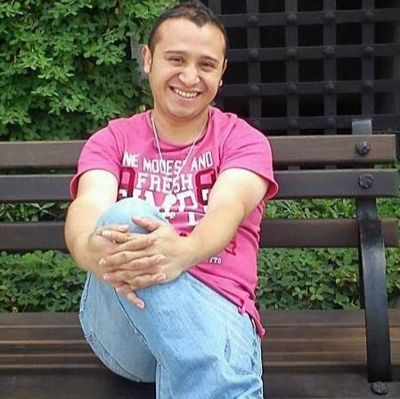 Roberto Gonzalez Photo 52