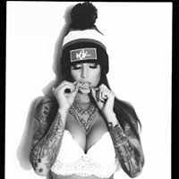 Natalie Graham Photo 5