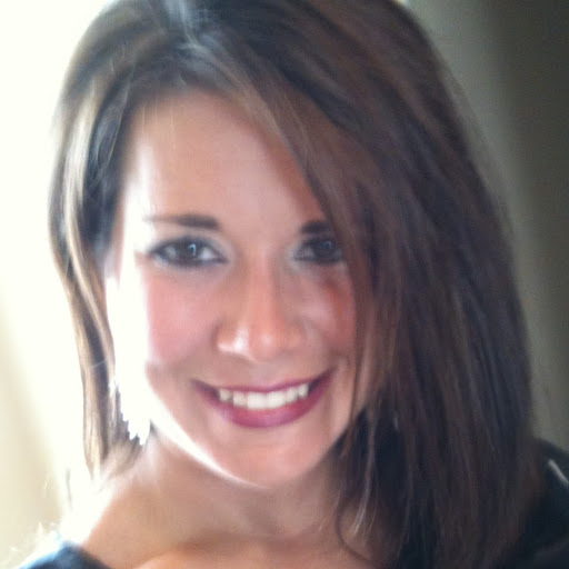 Lori Brown Photo 19