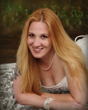 Stephanie Williams Photo 42
