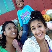 Candice Holmes Photo 9