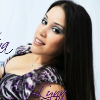 Christina Carmona Photo 11