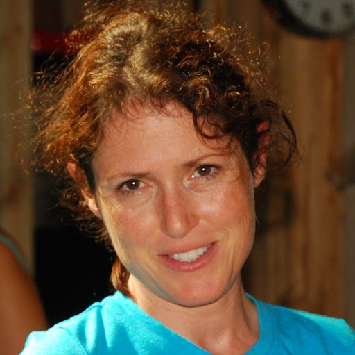 Deirdre Roberts Photo 25