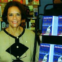 Evelyn Allen Photo 20