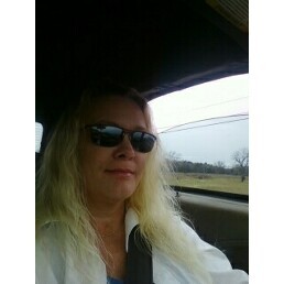 Deana Jones Photo 19