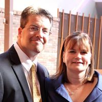 Lisa Schultheis Photo 11