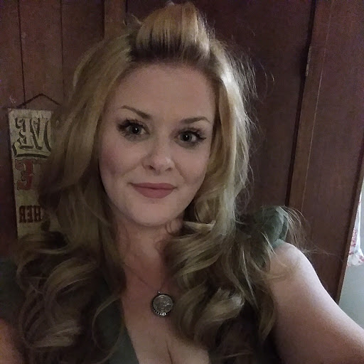 Rachel Houston Photo 37