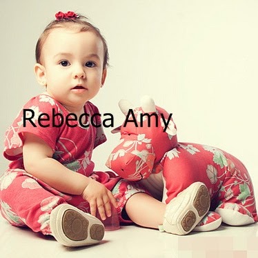 Rebecca Amy Photo 13