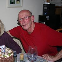 Debbie Mcloughlin Photo 7