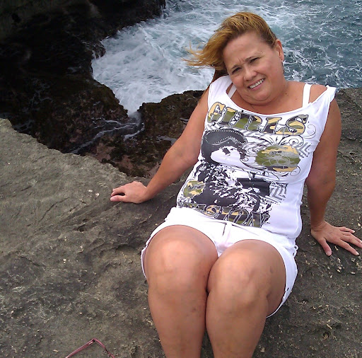Mary Quiles Photo 14