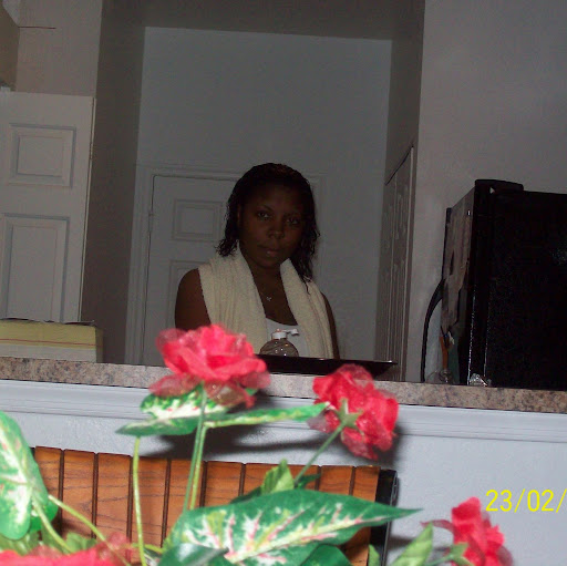Janice Barnes Photo 42