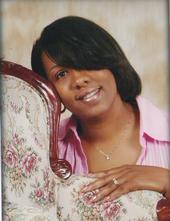 Stephanie Joiner Photo 18