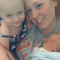 Lynn Holmes Photo 24