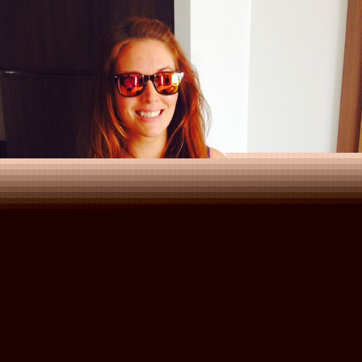 Carla Short Photo 9