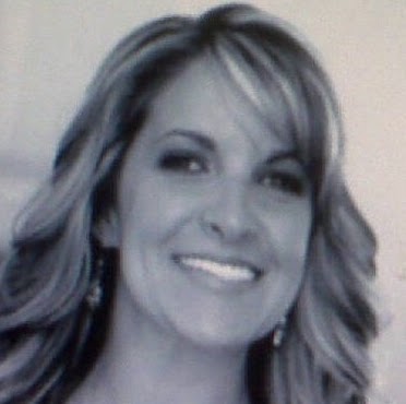 Jennifer Masterson Photo 17