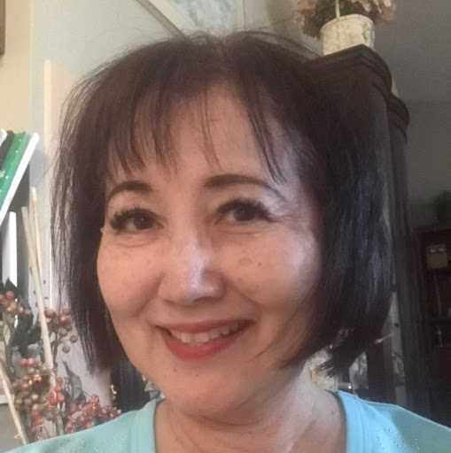 Lynn Hubbard Photo 24