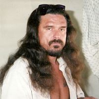Dennis Holmes Photo 22
