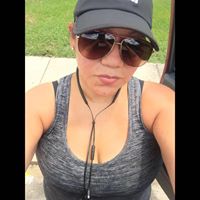 Laura Chavez Photo 18