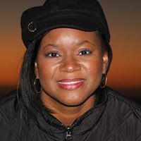 Regina Lucas Photo 14