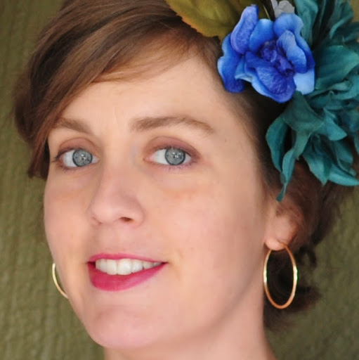 Sarah Wilson Photo 27