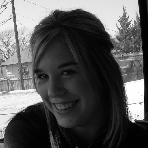 Jessica Shelton Photo 14
