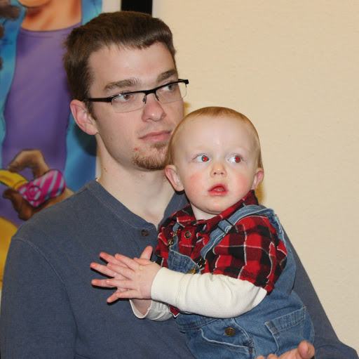 Aaron Yarbrough Photo 6