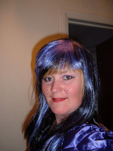 Angela Hardy Photo 19