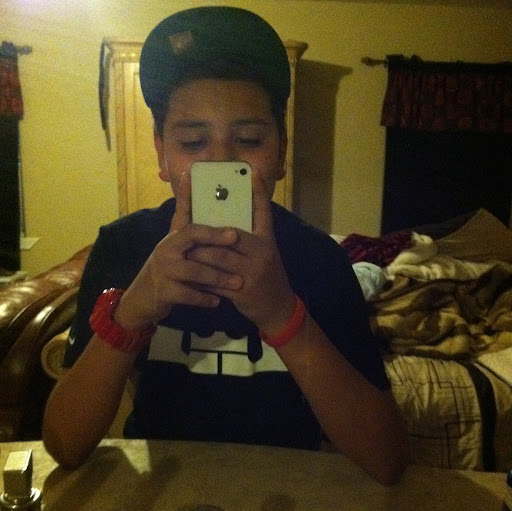 Eddie Villarreal Photo 24