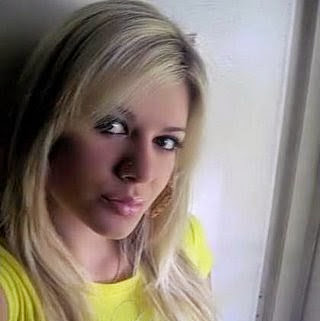 Diana Schulz Photo 34