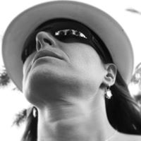 Melanie Dewald Photo 10