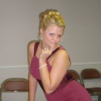Rebecca Robertson Photo 29