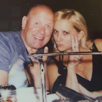 Carrie Richards Photo 9