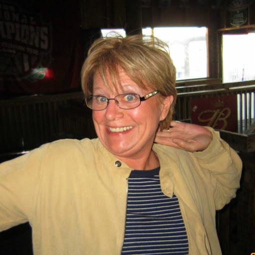 Diane Bryant Photo 23