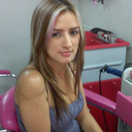 Andrea Vergara Photo 13