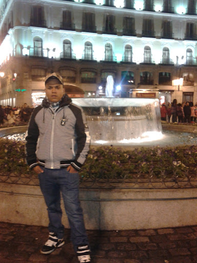 Carlos Turcios Photo 18