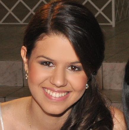 Julia Torres Photo 19