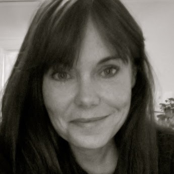 Emily Potts Photo 12