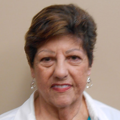 Carol Newton Photo 16