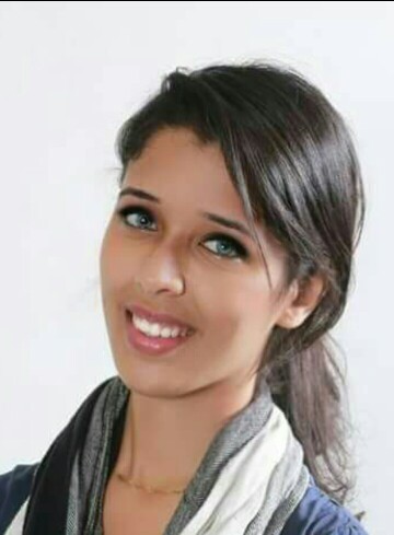 Elizabeth George Photo 28