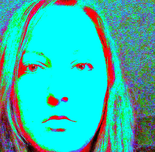 Hannah Brown Photo 9