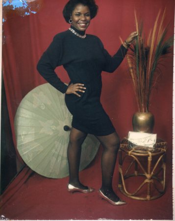Annette Williams Photo 19