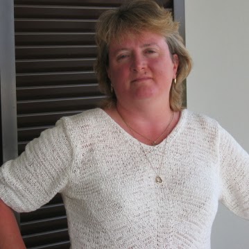 Suzanne Long Photo 8