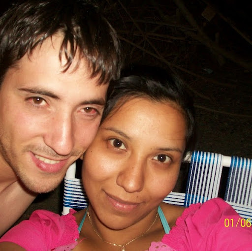 Erica Bustos Photo 12