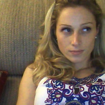 Emily Melnick Photo 10
